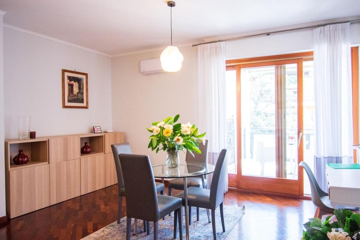 INTERO APPARTAMENTO EUR Torrino NUOVO LiFeHome Roma Esterno foto