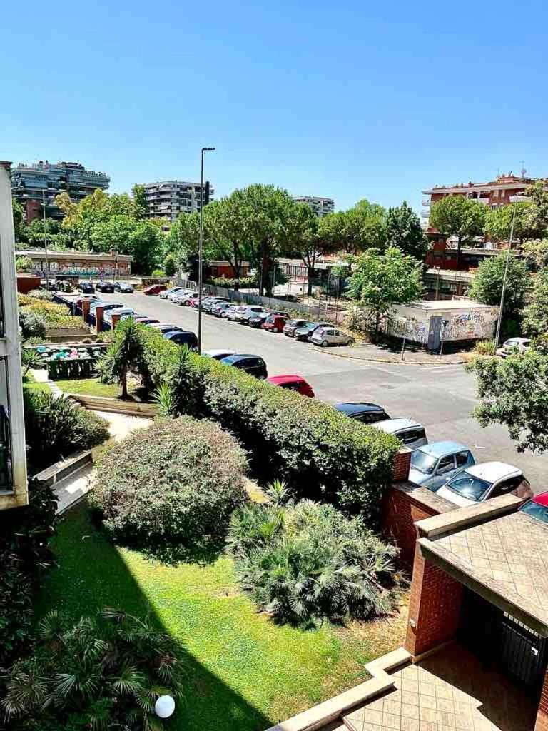 INTERO APPARTAMENTO EUR Torrino NUOVO LiFeHome Roma Esterno foto